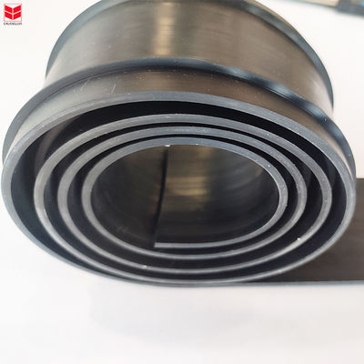 อพาร์ทเมนต์ EPDM ยาง PVC ผูกประปาสําหรับหน้าต่างและประตู UPVC โปรไฟล์ประปาสีดํา สีเทา สีน้ําตาล สีขาวหรือสีอื่น ๆ