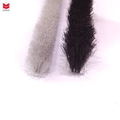 อลูมิเนียม ประตูและหน้าต่าง ปิดสาย Mohair ค้อน สภาพอากาศ