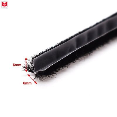 PP Fin อลูมิเนียม หน้าต่างและประตู สภาพอากาศ Strip Brush Seal สําหรับอพาร์ทเมนต์ ความสูง 3-25mm / ความกว้าง 3-50mm
