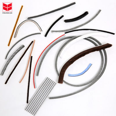 CLJ อลูมิเนียม Weatherstrip อพาร์ทเมนต์ประตูปิดสําหรับประตูการออกแบบที่ทันสมัย