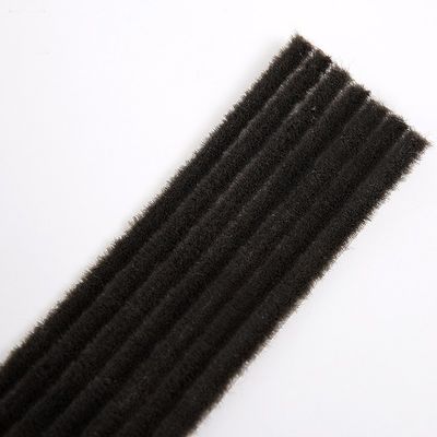 100% วัสดุ PP เนื้อผง Brush Seal ผ้าปู สายสภาพอากาศสําหรับประตูสัตว์เลี้ยง กันฝุ่น กันแมลง ป้องกันเสียง