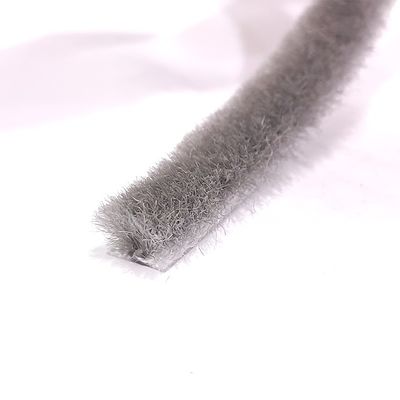 สไตล์การออกแบบที่ทันสมัย CLJ ปัดลม ปัดฝุ่น แปรงขนมูฮาอาร์ด้วยพลาสติก Weatherstripping และความสูง 3-25mm