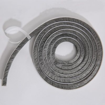 น้ํากันฝุ่นกันฝุ่น Extrusive หลังค้อน สายสภาพอากาศสําหรับหน้าต่างและประตู