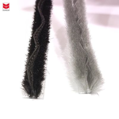 โปรไฟล์อลูมิเนียม ประตูทางเข้า รางอากาศ สายสตรีปพีซี ฟิน วัสดุ PP 100% สีดํา/สีเทา/สีน้ําตาล/สีขาว/สีอื่น ๆ