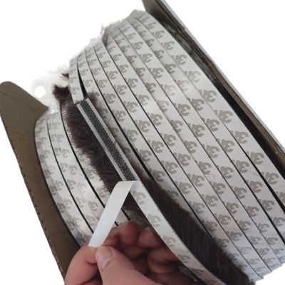 สายสตริปอากาศสําหรับประตูเลื่อนหน้าต่าง กันลมและกันฝุ่น ISO9001 2008 รับรองสามารถปรับแต่งได้