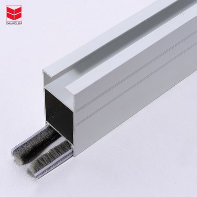 อุตสาหกรรม Pile อากาศ Stripping Brush สําหรับกระจกเลื่อน 100%PP Pile Brush ความสูง 3-25mm / ความกว้าง 3-50mm