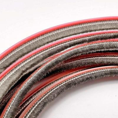 สไตล์การออกแบบ แผ่นซิลิคอนกันน้ําที่ทันสมัยสําหรับหน้าจอบน Al-alloy ประตูหน้าต่าง ใบรับรอง ISO9001 2008
